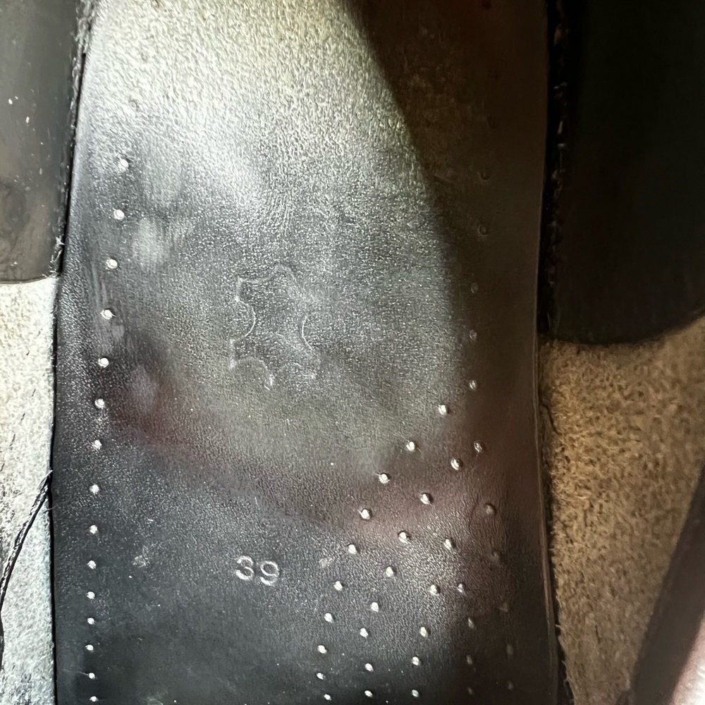 Dansko paint splatter clog size 39 clean good conditions minimal wear see pics - Picture 9 of 11